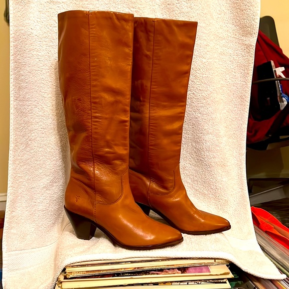 Frye Lila pull on slouch boot - Picture 2 of 15